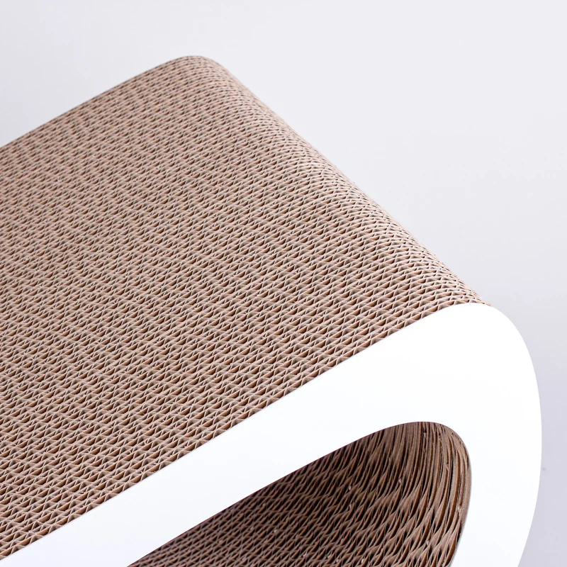 DENISE XL Katzenmöbel – Modernes Designer-Kratzmöbel aus Premium-Wellpappe