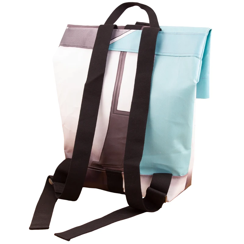 Rucksack Plane – Nachhaltiger Rucksack aus recycelten Werbebannern | Klein & Groß