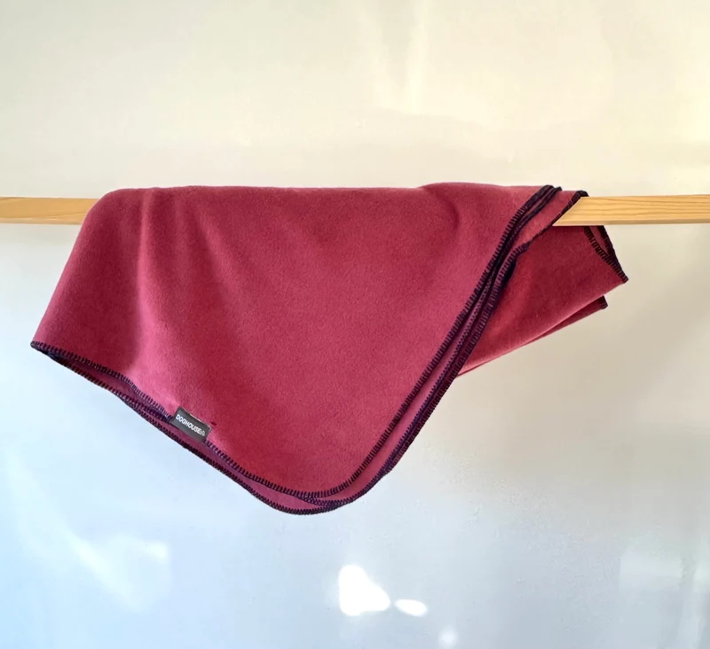 Hundedecke aus Polarfleece | Dusty Rose-Blau