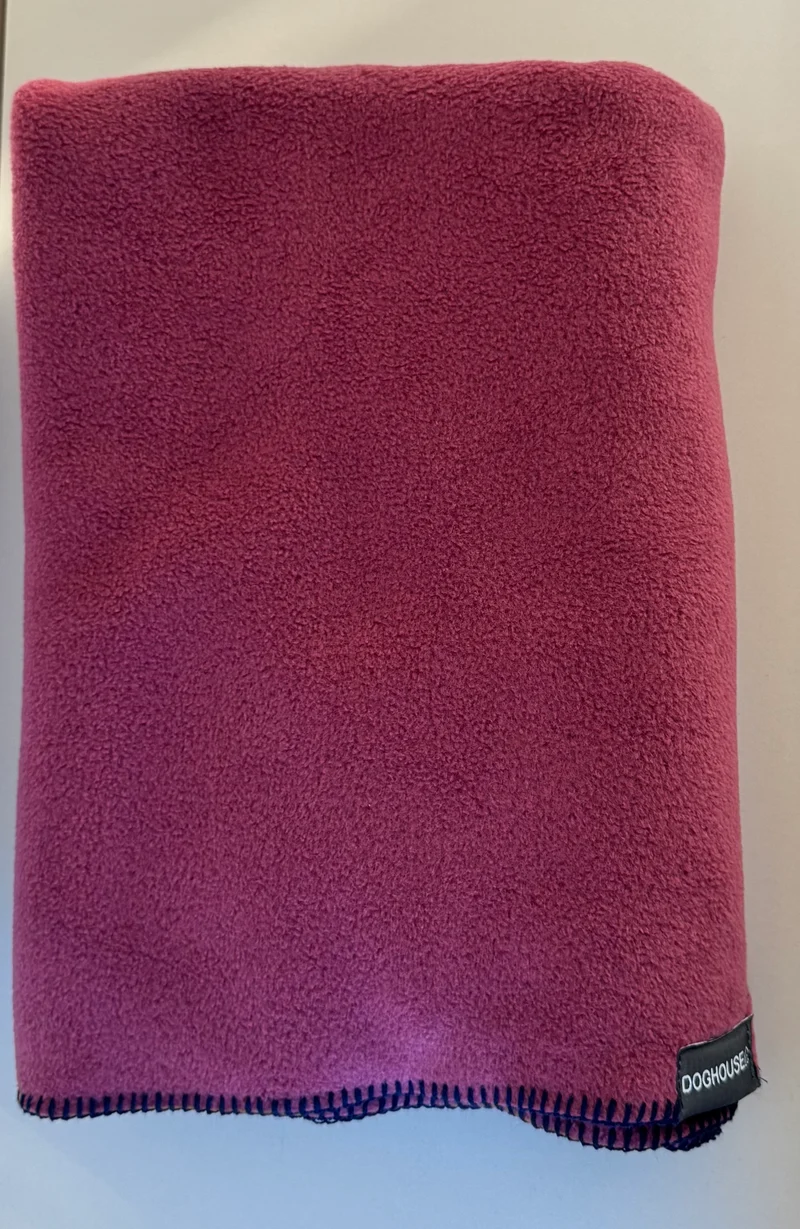 Hundedecke aus Polarfleece | Dusty Rose-Blau