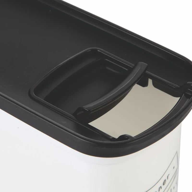 Curver Futterbox - 2 ltr / 1 kg - Snack Behälter Container Dose für Hunde