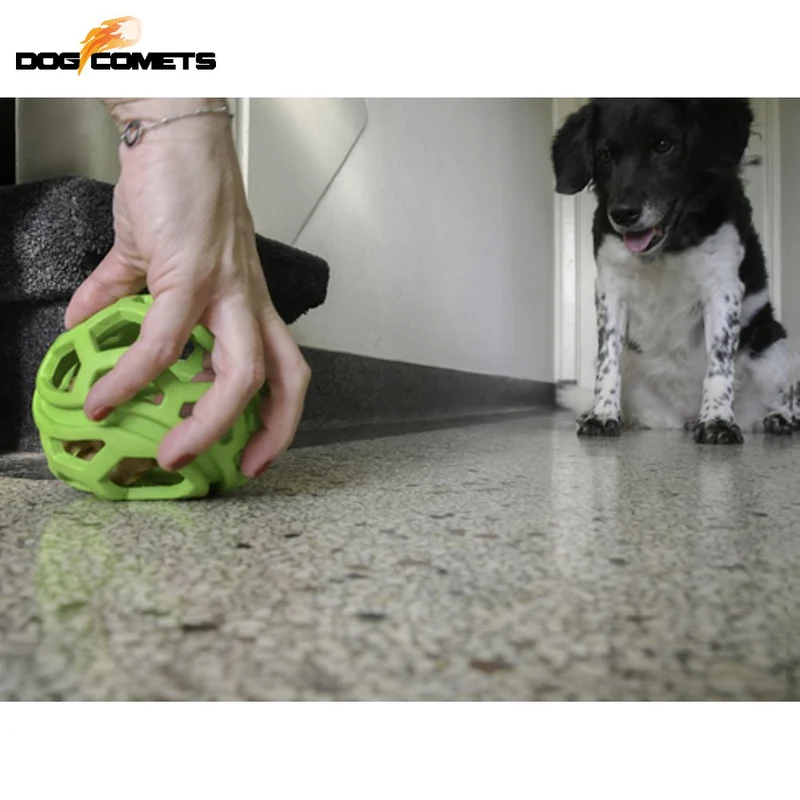 Dog Comets Titan - Gitterball - Hundespiel Kauspielzeug Snackball Gummiball