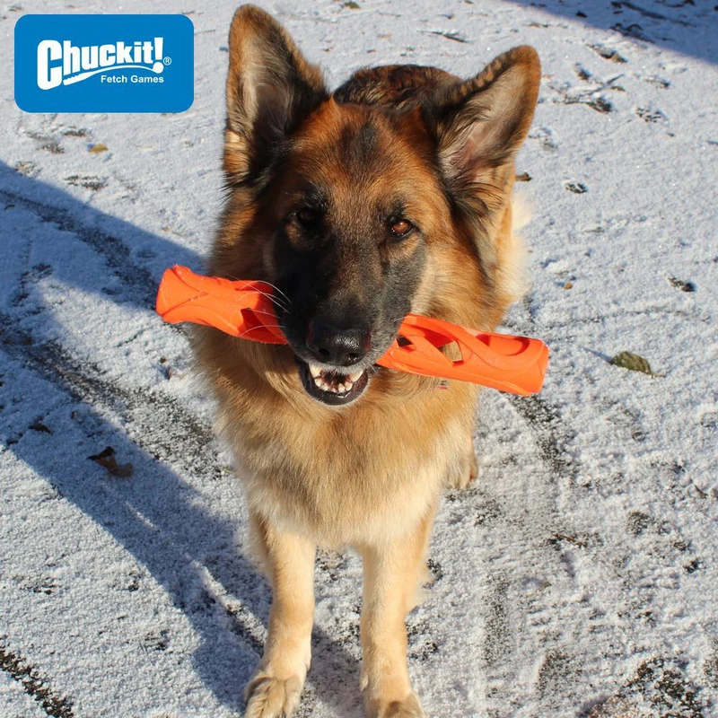 Chuckit! Breathe Right Fetch Stick - Apportierspiel Wasserspielzeug Stöckchen