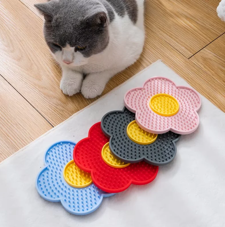Blumenförmige Schleckmatte Für Katzen – Saugfähiger Slow Feeder Zur Beruhigung Fellpflege