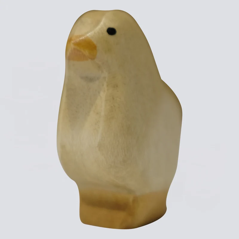 Holzwald Holzfigur Küken dunkel
