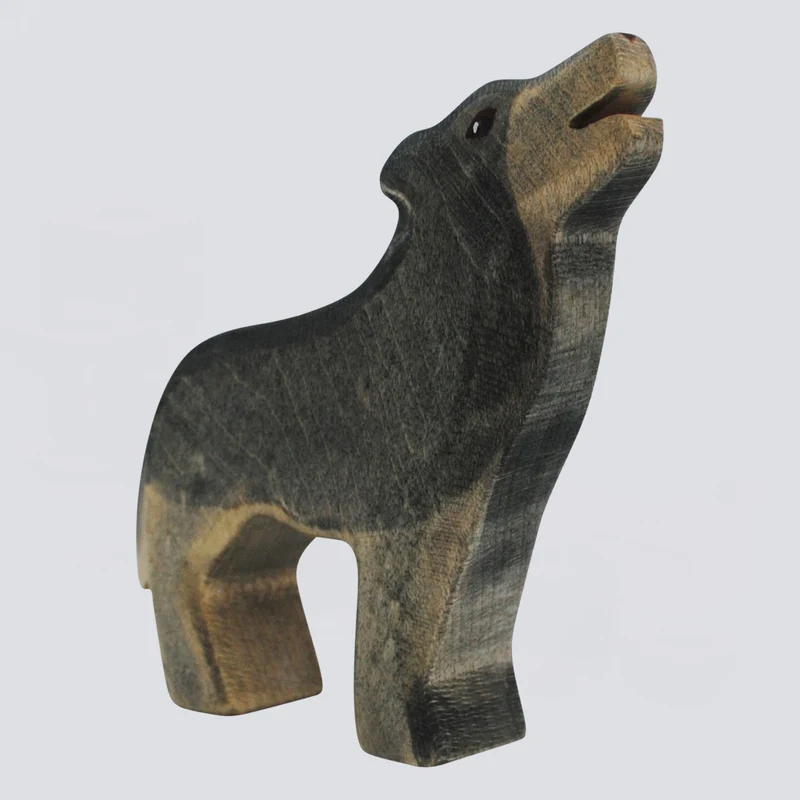 Holzwald Holzfigur Wolf heulend