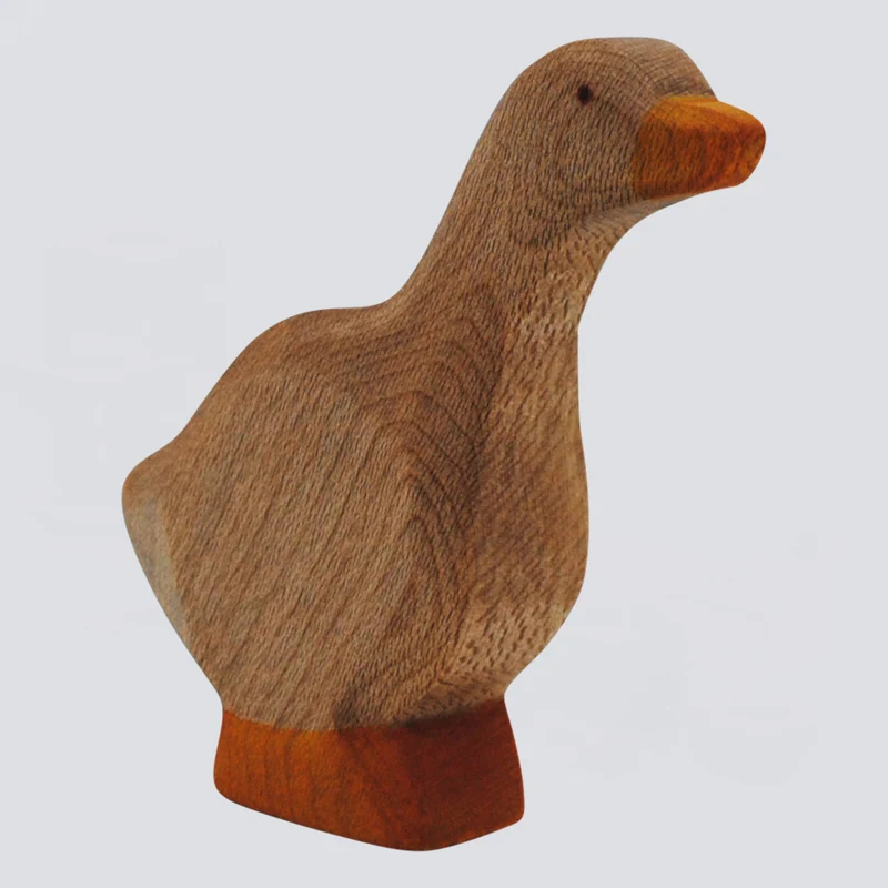Holzwald Holzfigur Gans Kopf hoch