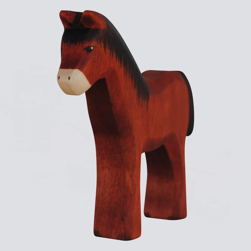 Holzwald Holzfigur Pferd
