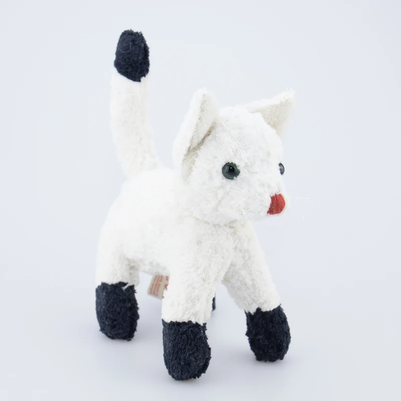 Stofftier Katze weiß