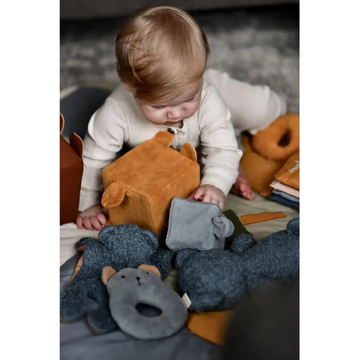 Rattle - Bear-Slate
