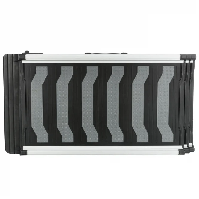Trixie 3-fach Teleskop-Rampe, Aluminium/TPR