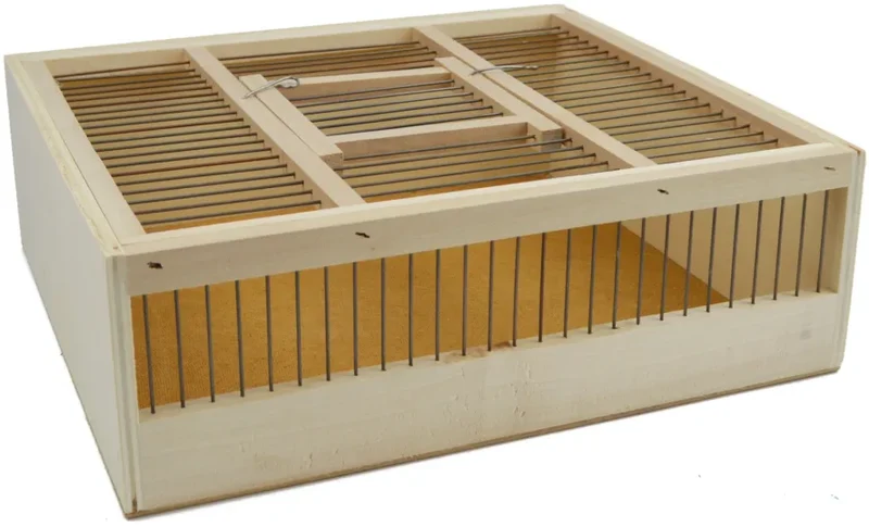 Einzelne Transportkiste aus Holz 35x31x11