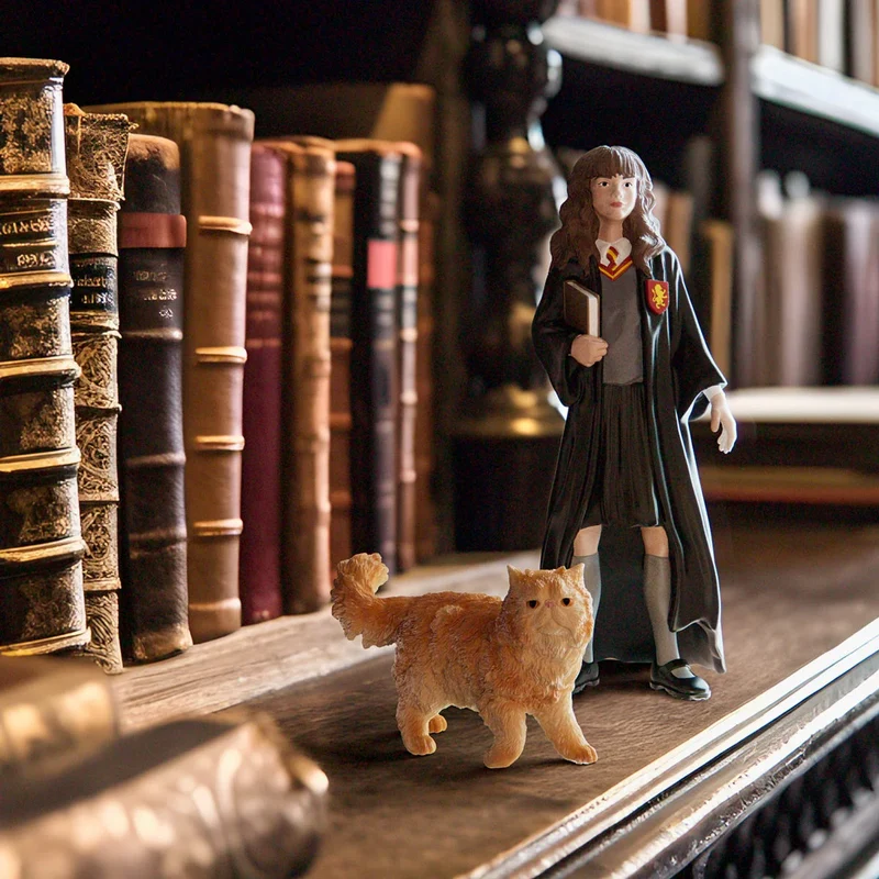 Schleich Harry Potter - Hermione Granger & Crookshanks