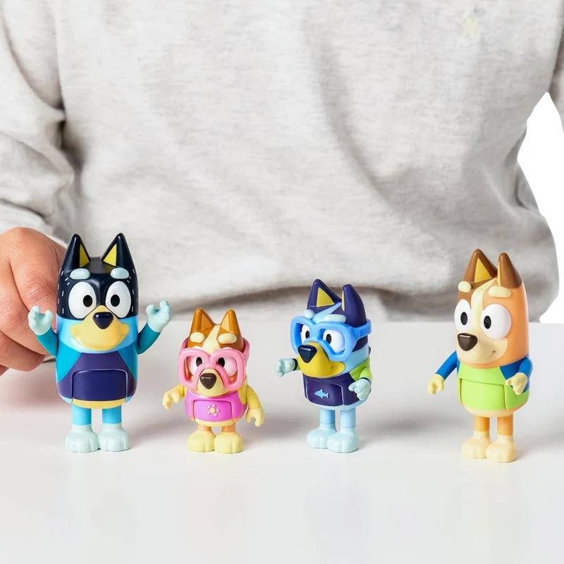 Bluey Beach S9 Figure 4-Pack – Beach Adventure Set