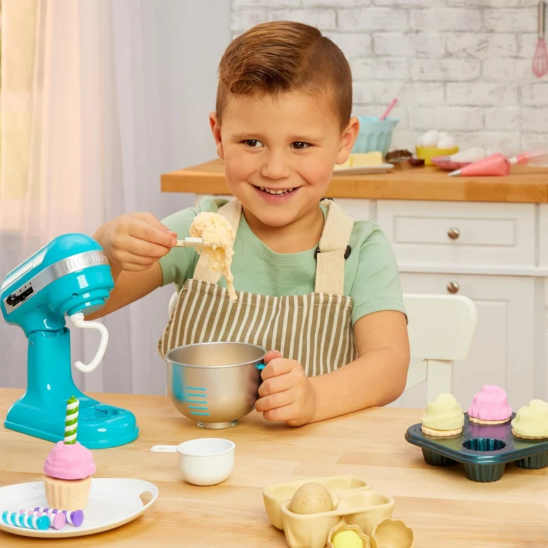 Little Tikes Creative Chefs Bakers Kit