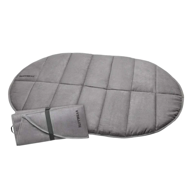 Hundematte Highlands™ Pad – Cloudburst Gray.