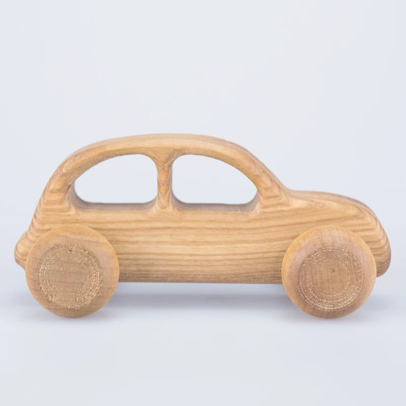 Jägerauto aus Holz