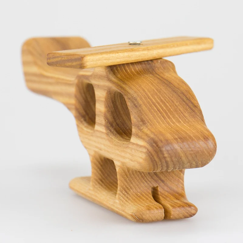 Helikopter aus Holz