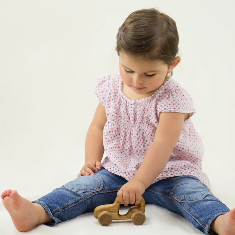 Holzauto für Kleinkinder