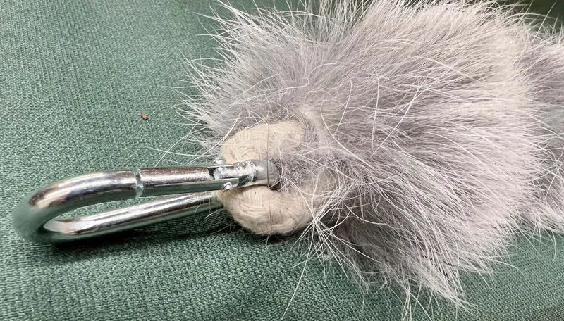 Anhänger "Fluffy" – Vielseitiger Spielspaß für Kratzbaum und Katzenangel