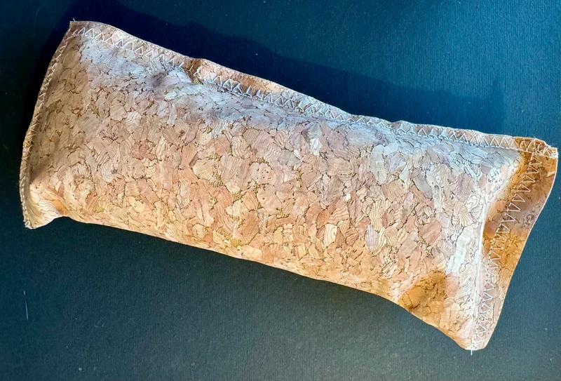 Kork Raschelkissen – Nachhaltiges Spielvergnügen für deine Katze