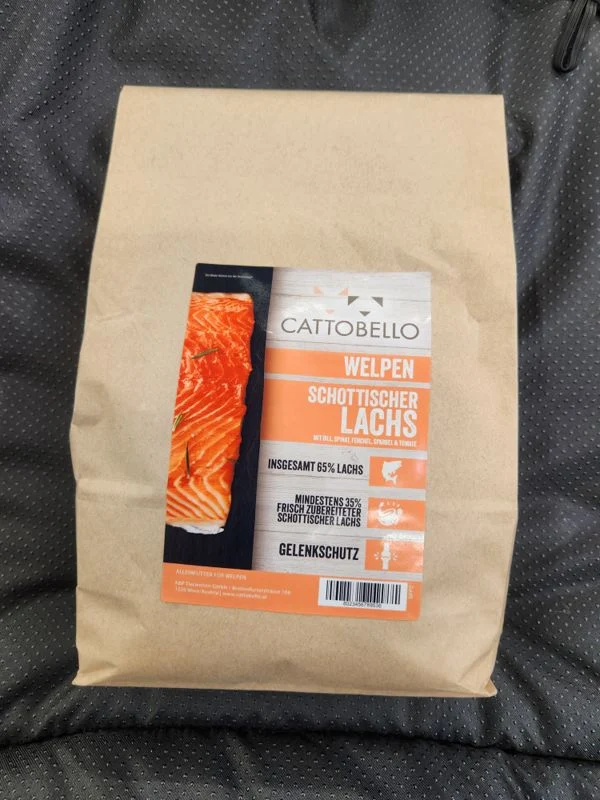 Cattobello Superfoods Schottischer Lachs mit Dill, Spinat, Fenchel und Tomate Welpen