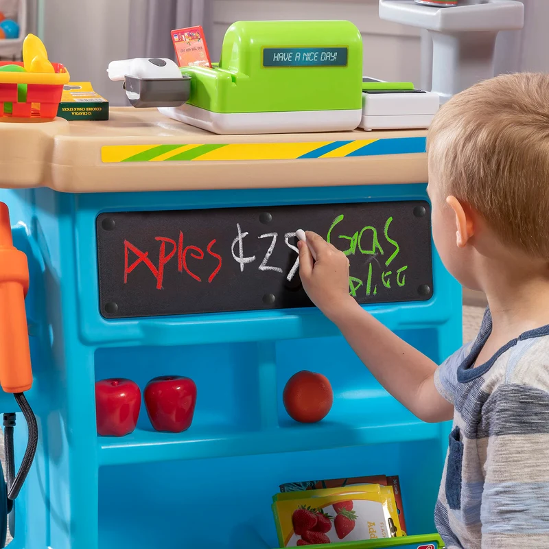 Step2 Stop & Go Market Playset