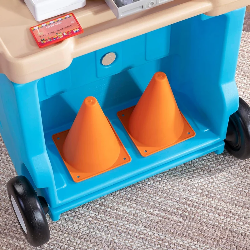 Step2 Stop & Go Market Playset