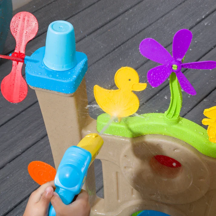 Step2 Water Park Arcade - Green