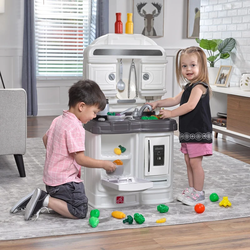 Step2 Quaint Kitchen - White