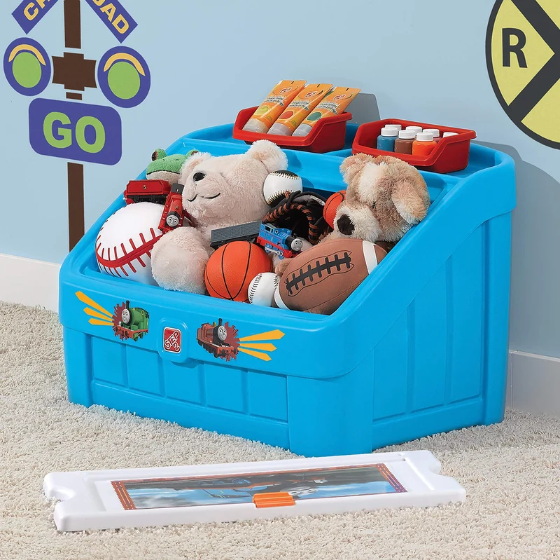 Step2 Thomas the Tank Engine 2-in-1 Toy Box & Art Lid