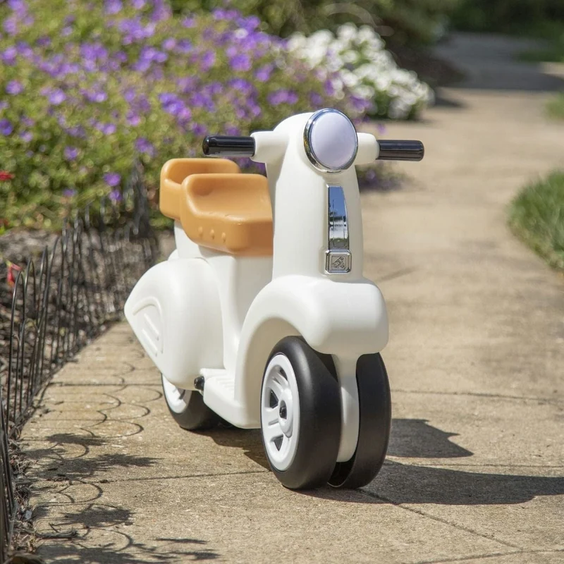 Step2 Ride Along Scooter - White