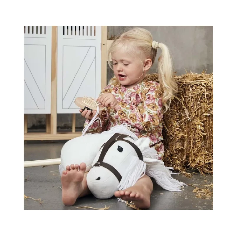 By Astrup Set of 8 Hobby Horse Care Set