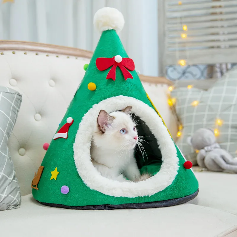 Weihnachtliches Katzenhaus für Kleine Haustiere – Kuschelige Winterhöhle mit Tannenbaum-Design