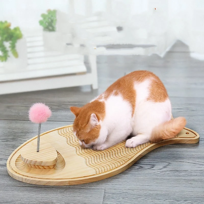 Katzenspielzeug Kratzbrett aus Holz – Interaktive Spielmatte mit Feder und Ball