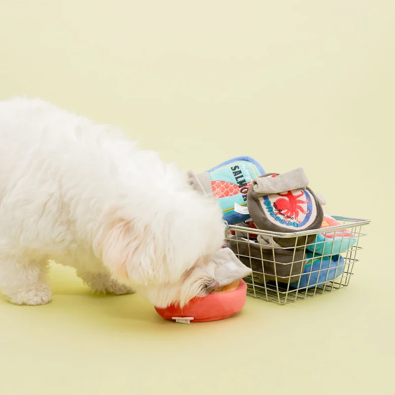 Hundespielzeug, Tinned Salmon