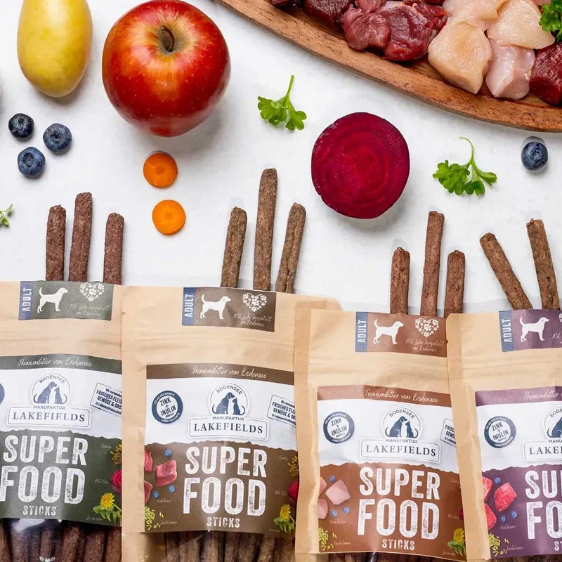 Hundeleckerli SUPERFOOD Sticks Weiderind