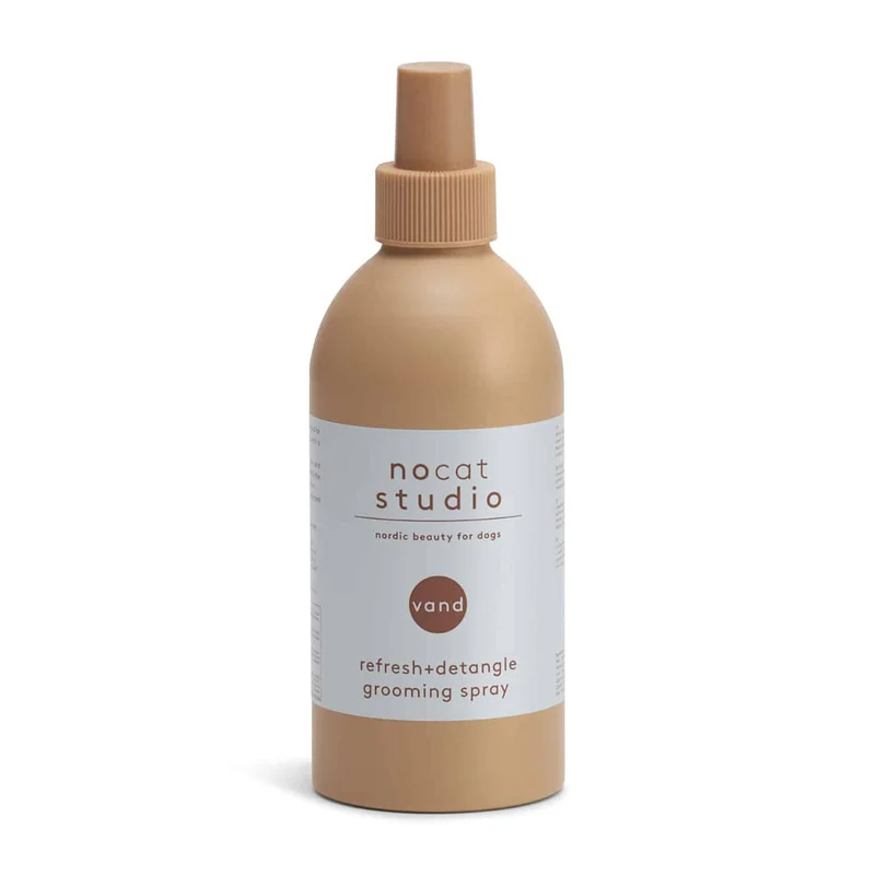 Pflegespray, Vand
